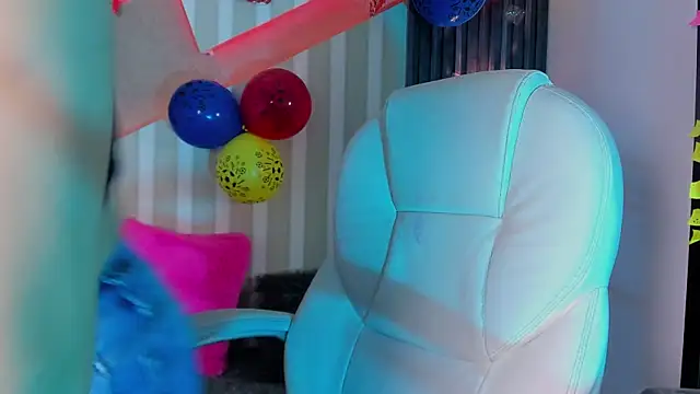 MadisonYoung000 webcam