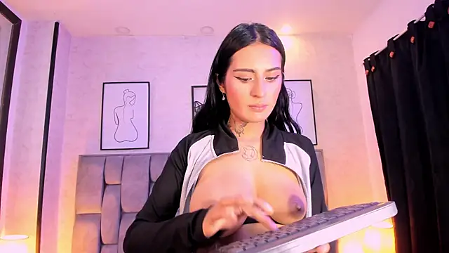 Celine_Carter webcam