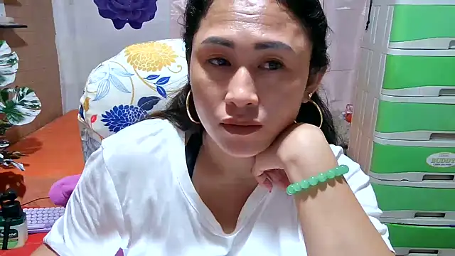 Filipina_Desire webcam