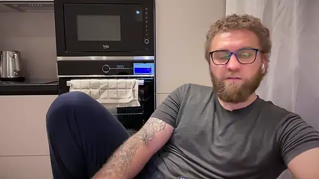Bear_bear_ webcam