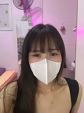 Lov3lily webcam