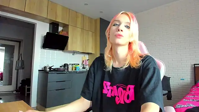_Alice_Kitty webcam