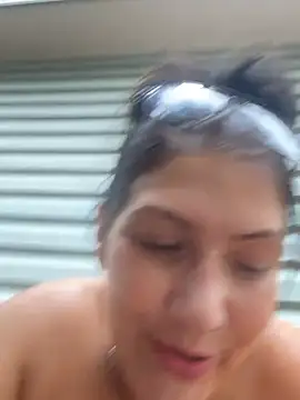 LittleMissEeve webcam