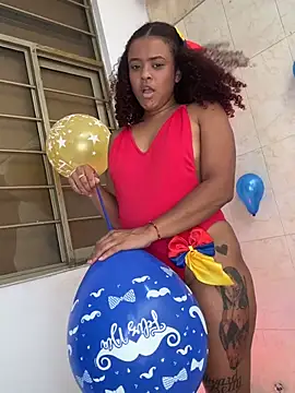 Eylend_Lisboa live cam on StripChat
