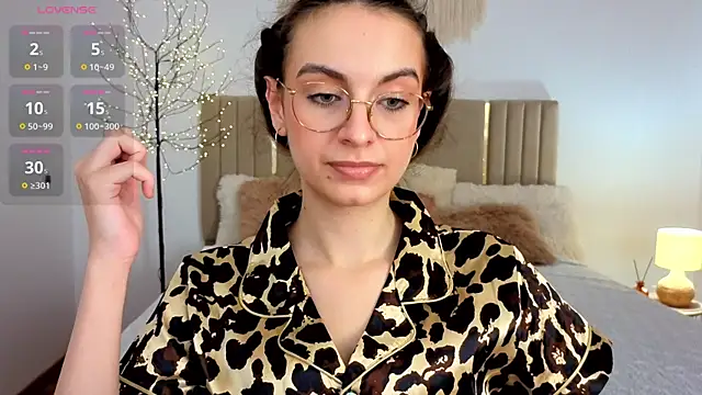 Real_cutie1 webcam