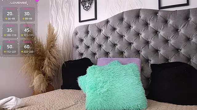 katt_eyes__ webcam