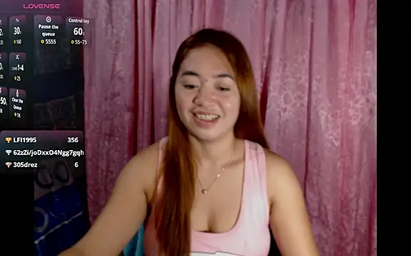 onlymaes_19 live cam on StripChat