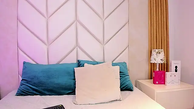 Samanta_Rave webcam
