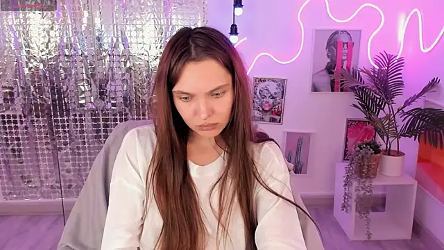 ChloeSunny webcam