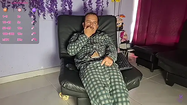 GreisyAndHazzan webcam
