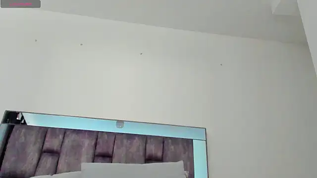 alyssia_ocean webcam