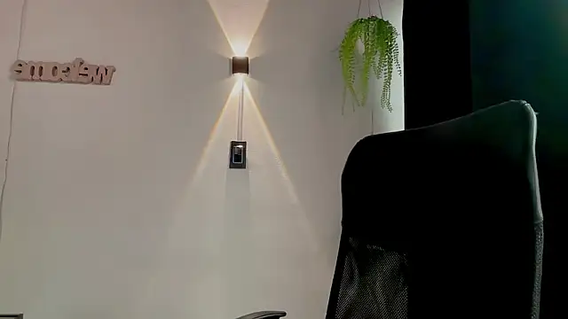 MarcellaGriffin webcam