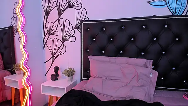 Sweet_Ariadna_ webcam