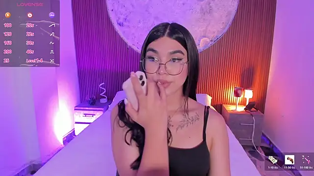 RoseCassie webcam