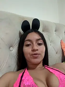DulceCaroX webcam
