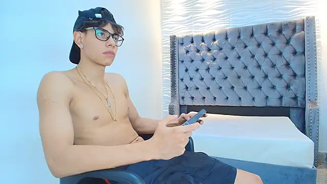 Lenny_knox2 webcam
