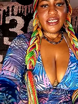 AmazonianMistress webcam