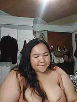 LianaCruzado webcam