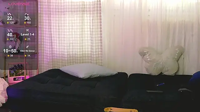 SarahRaynex webcam