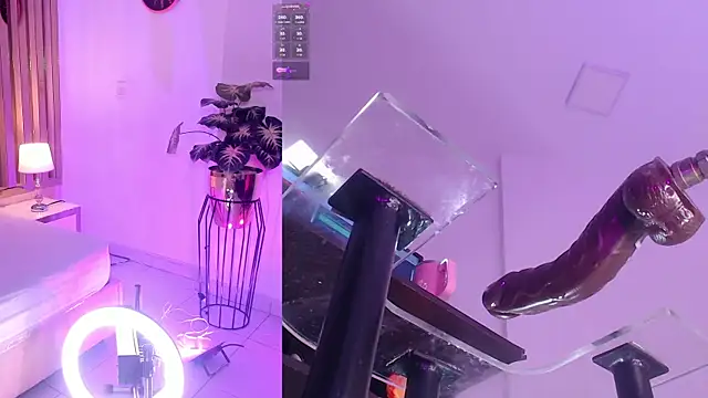 NicoleJons_ webcam