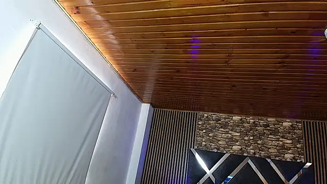 Amy_channel webcam