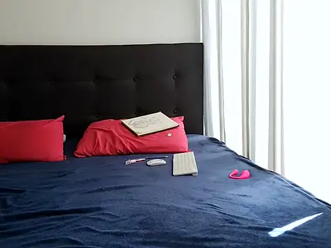 july_fucha live cam on StripChat