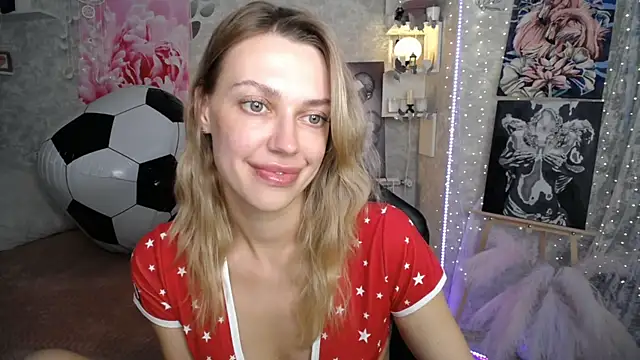 NickyAdamidi webcam
