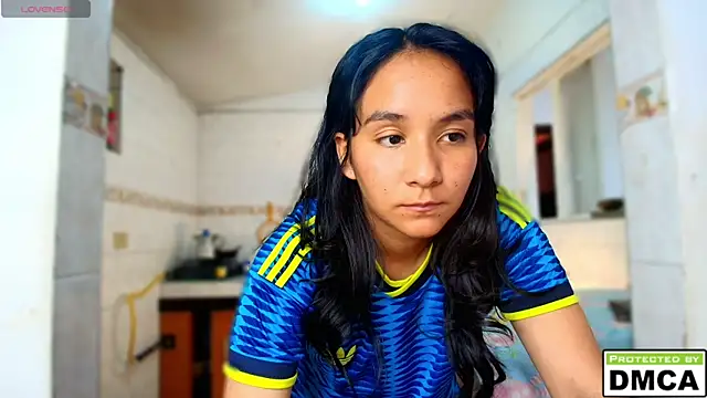 Lily_Owns webcam