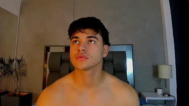 Charlie___Musk webcam