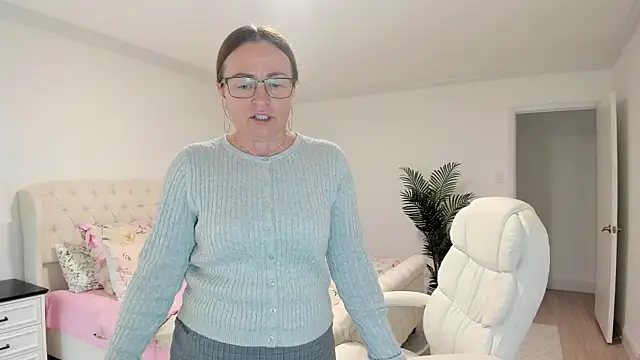 Vika73 webcam