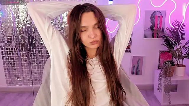 ChloeSunny webcam