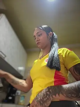 Isabella-Teen webcam