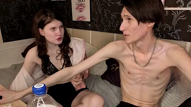 NoriMoore webcam