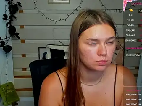 Josephine_Kiss webcam