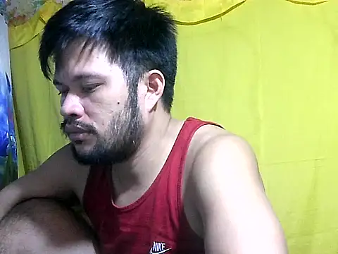 HairyHottestpinoyHandsome webcam