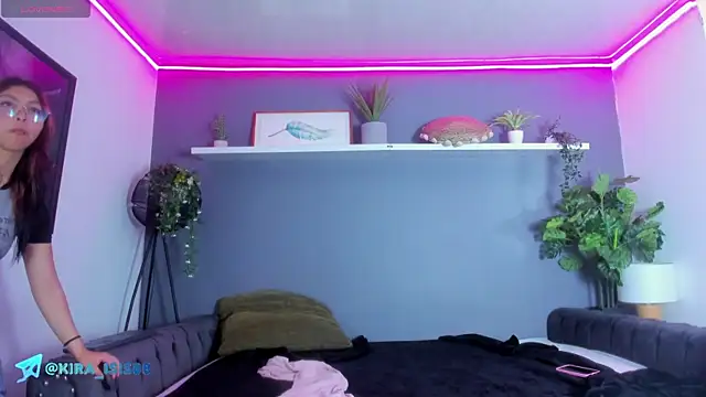 Kira_Exe_ webcam