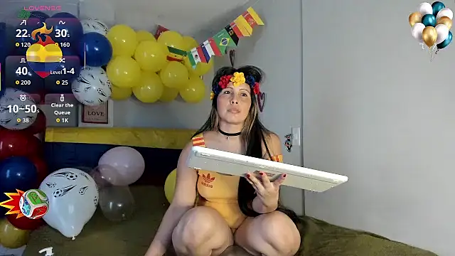 sharonbarn - Sharonbarn's free webcam - UK Sex Cams
