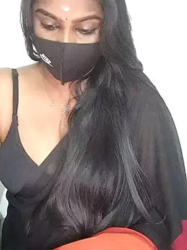Tamil_Azhaghi webcam