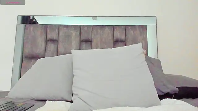 alyssia_ocean webcam