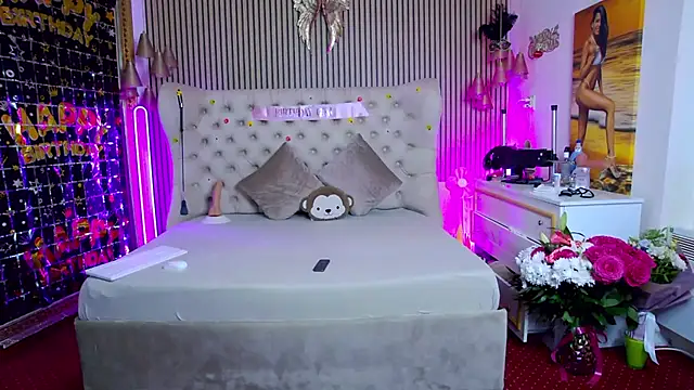 PlayfulShow webcam