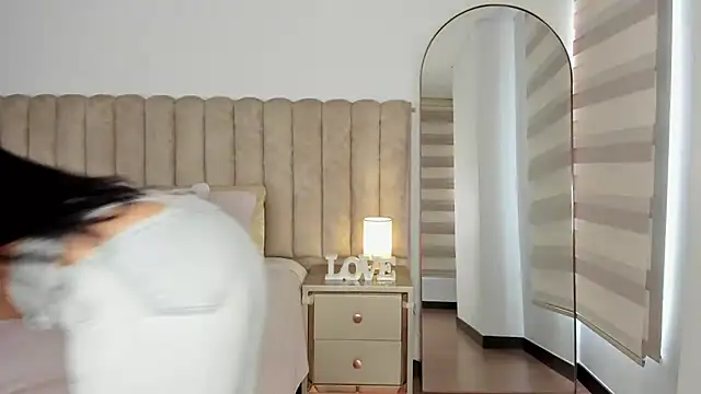 Sophie_Restrepo webcam