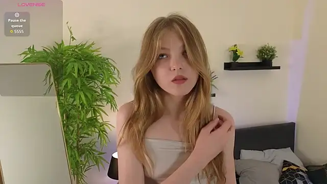 Sue_Sanders webcam