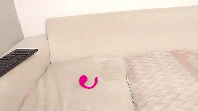 queen_adhara webcam