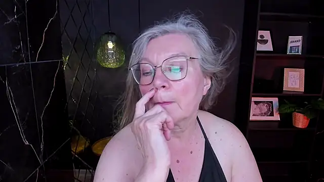 NataliMellow webcam
