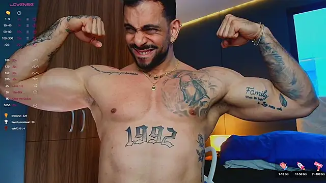 massimo_visconti (M young) - show ass and spank x10💥