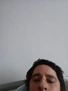 hugecock4u1990 webcam