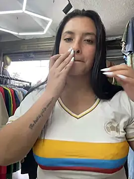 Miss_Bella_Flame webcam
