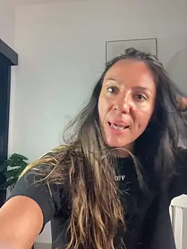 AnnaFlowerBabe webcam