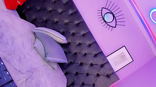 AngeliCute live cam on StripChat