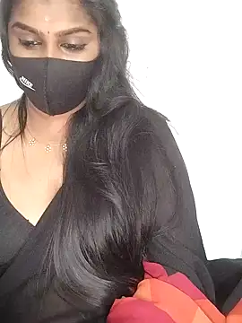 Tamil_Azhaghi webcam